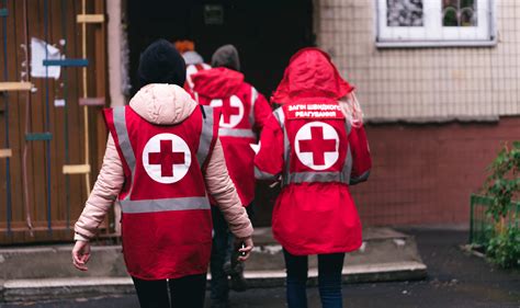 How to donate in the Ukraine crisis .